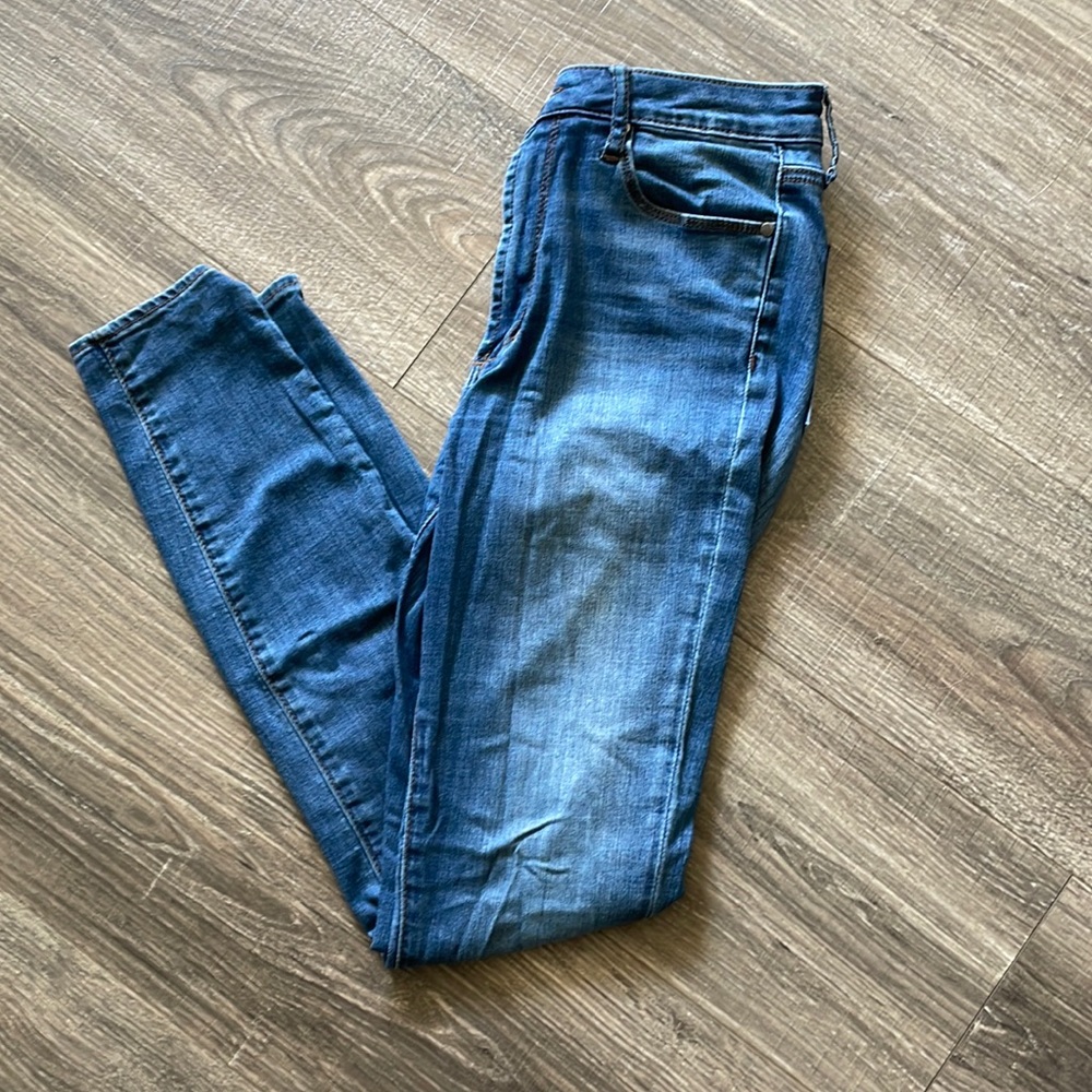 Skinny jeans size 27